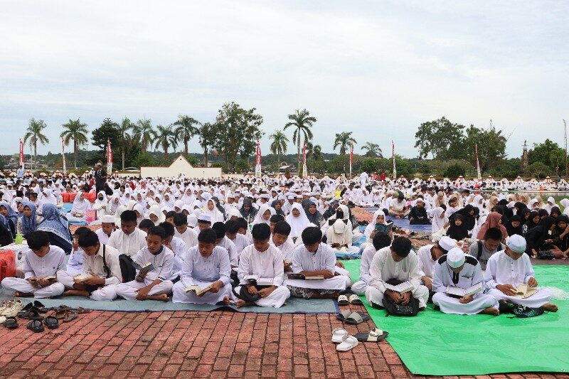 Bupati Edi Damansyah Buka Gerakan Etam Mengaji 2025 di Tenggarong