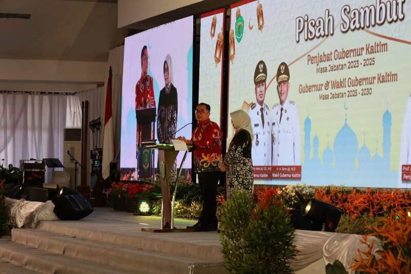 Pemkab Kukar Hadiri Pisah Sambut Gubernur Kaltim di Tenggarong dengan Semangat Baru