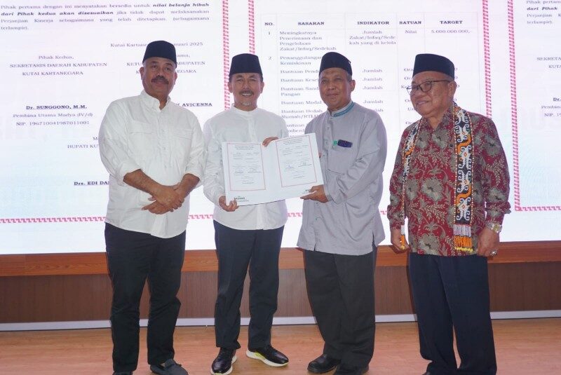Bupati Edi Damansyah Buka Kukar Berzakat 2025 di Tenggarong
