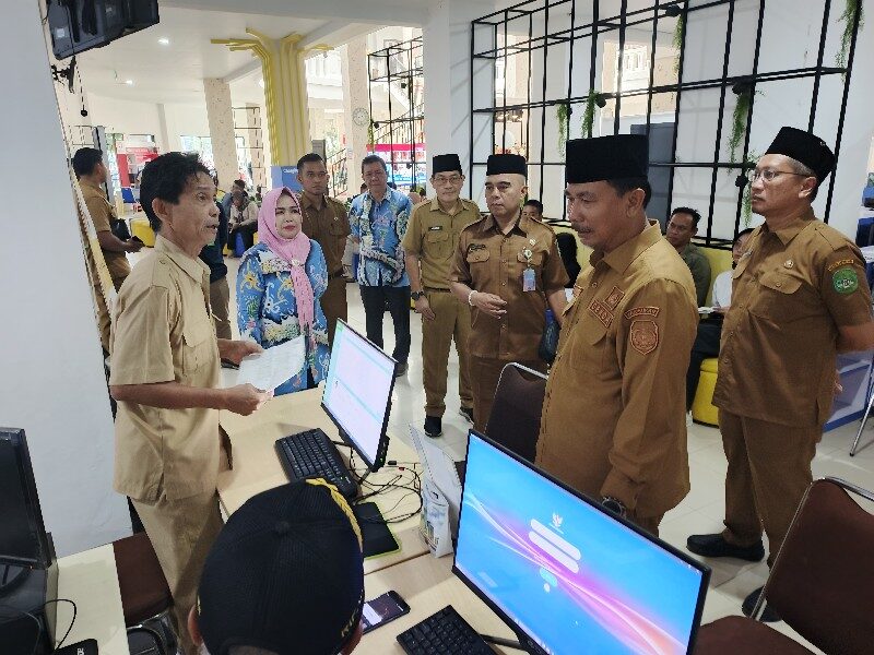 Sekda Kukar Pantau sidak di Hari Pertama Kerja Pasca-Lebaran